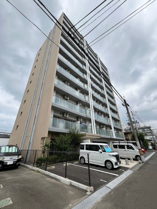 外観写真 ＬａＳａｎｔｅ榴岡