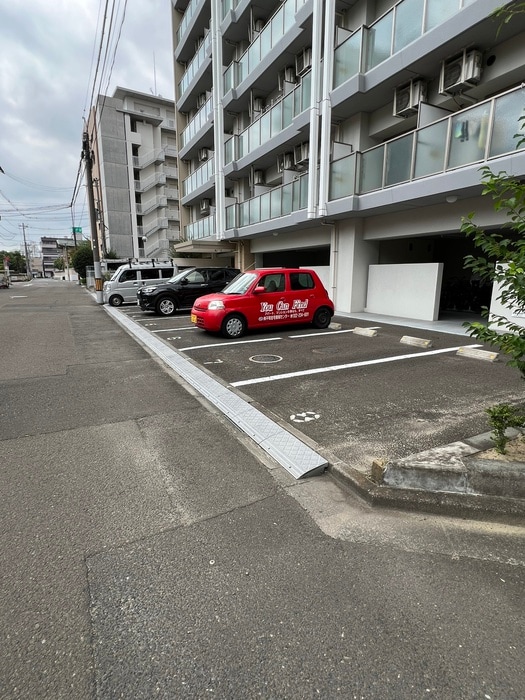 駐車場 ＬａＳａｎｔｅ榴岡