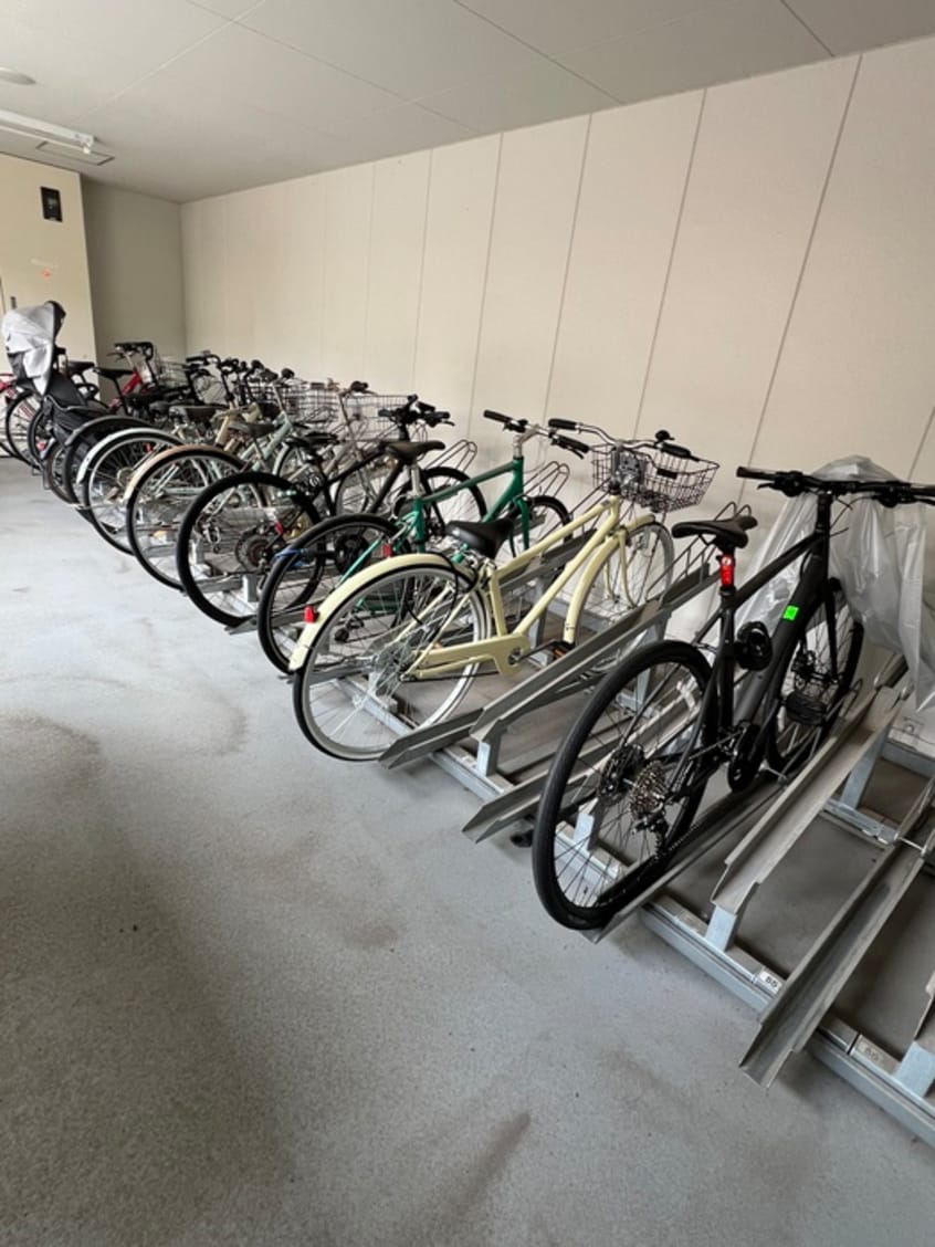 駐輪場 ＬａＳａｎｔｅ榴岡