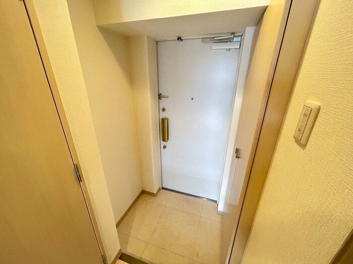 玄関 HF愛宕橋レジデンス
