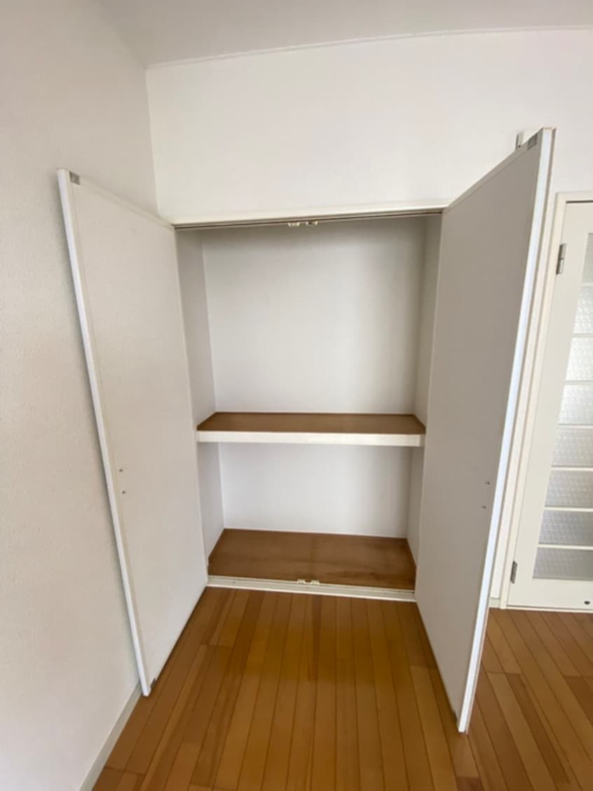 収納 ロイヤルメゾンⅠ