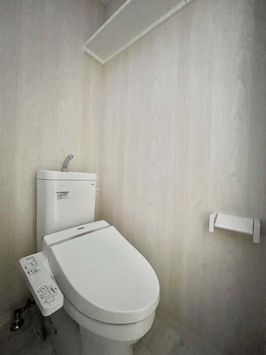 トイレ シャトーレイネB棟