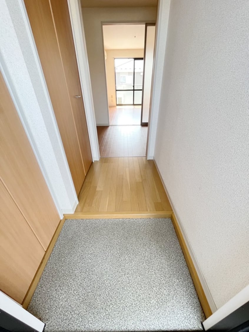 玄関 シャーメゾン福室