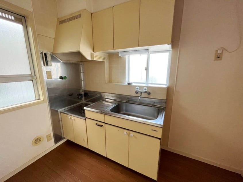 キッチン アーバンドエル鈴木