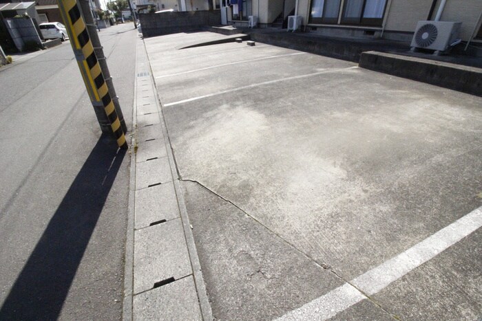 駐車場 コーポ和