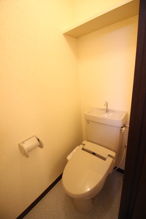 トイレ サンパラン泉