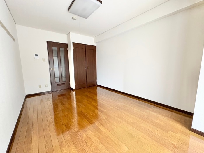 居室 サンパラン泉