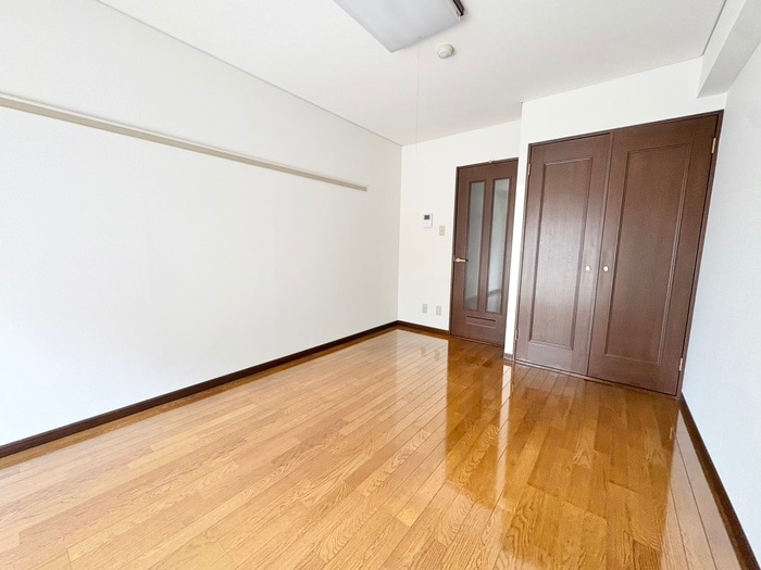 居室 サンパラン泉