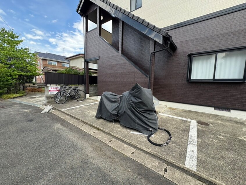 駐輪場 リバティー