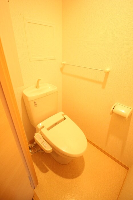 トイレ フォレストウイング