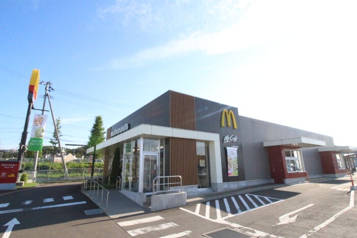 マクドナルド愛子ヨークタウン店(ファストフード)まで763m ＷＩＳＨ愛子東