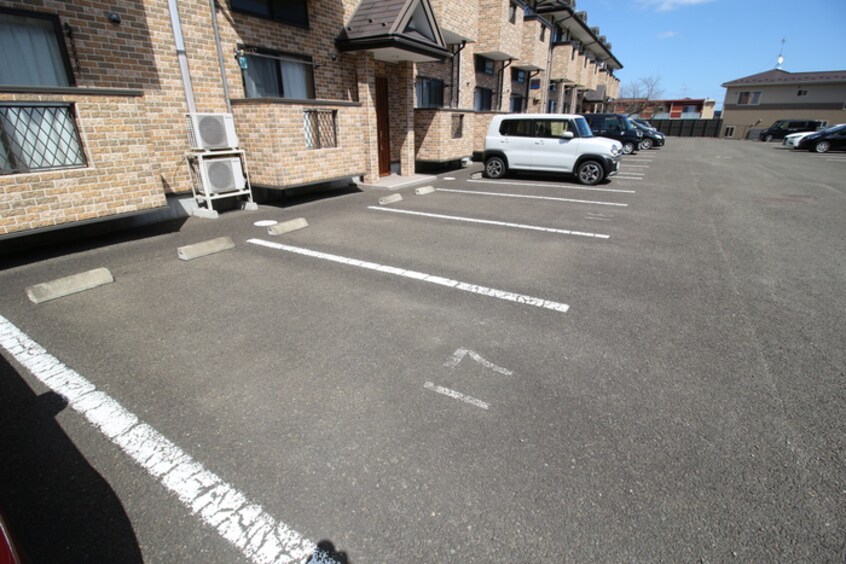 駐車場 エスポワ－ル・シャト－愛子Ⅰ