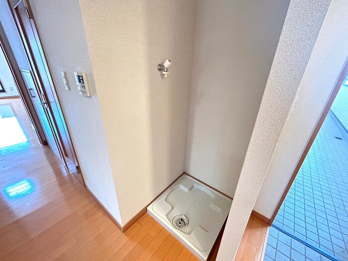 洗濯機置場 エスポワ－ル・シャト－愛子Ⅰ