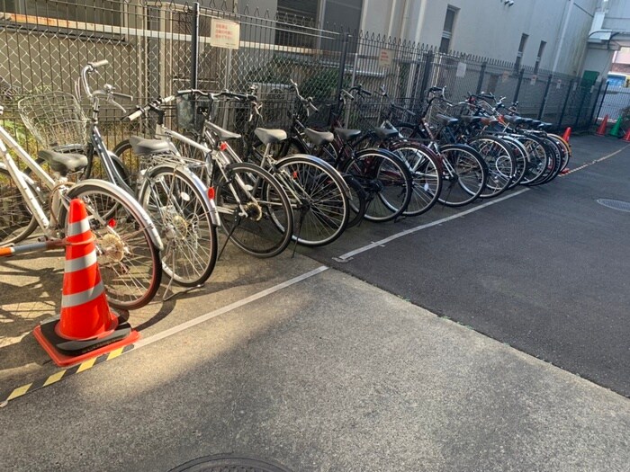 駐輪場 アイショウプラザ北五番丁