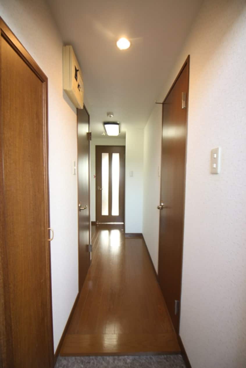 廊下 フォレストコ－ト１