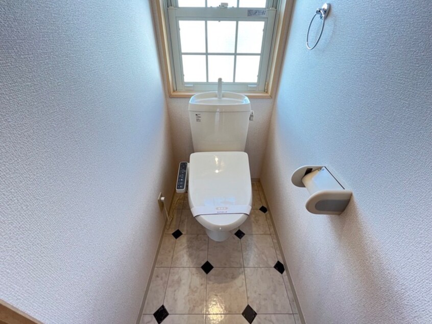 トイレ パセオプラシ－ド上杉