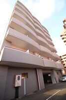 ロイヤルヒルズ柳生Ⅲの外観