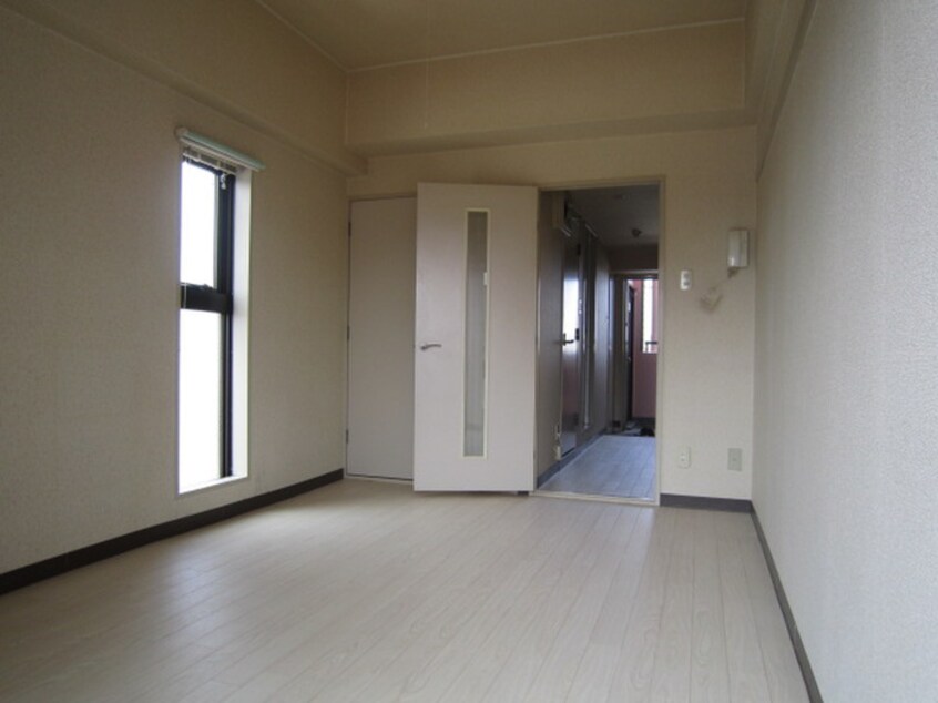 居室 ロイヤルヒルズ柳生Ⅲ