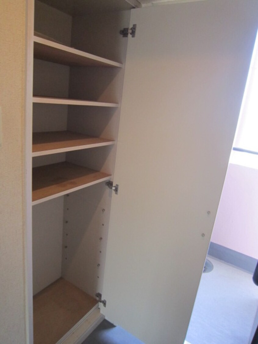 靴箱 ロイヤルヒルズ柳生Ⅲ