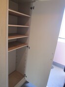 靴箱 ロイヤルヒルズ柳生Ⅲ