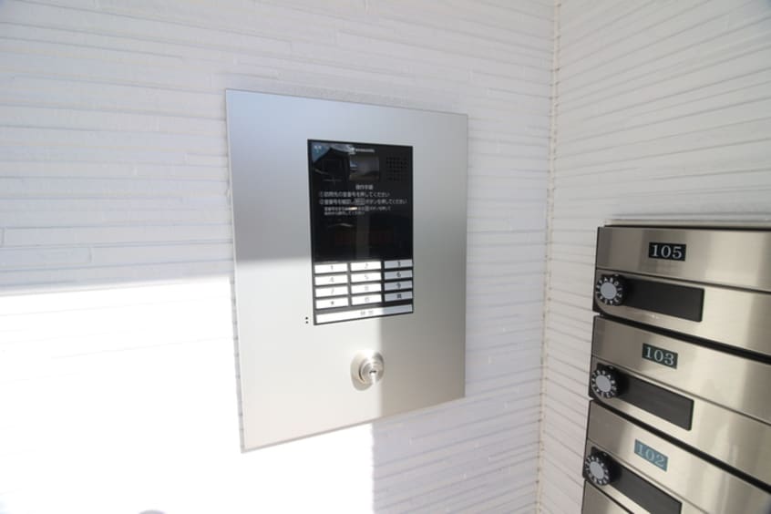 エントランス部分 RIZEST連坊３