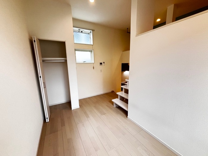 居室 RIZEST連坊３