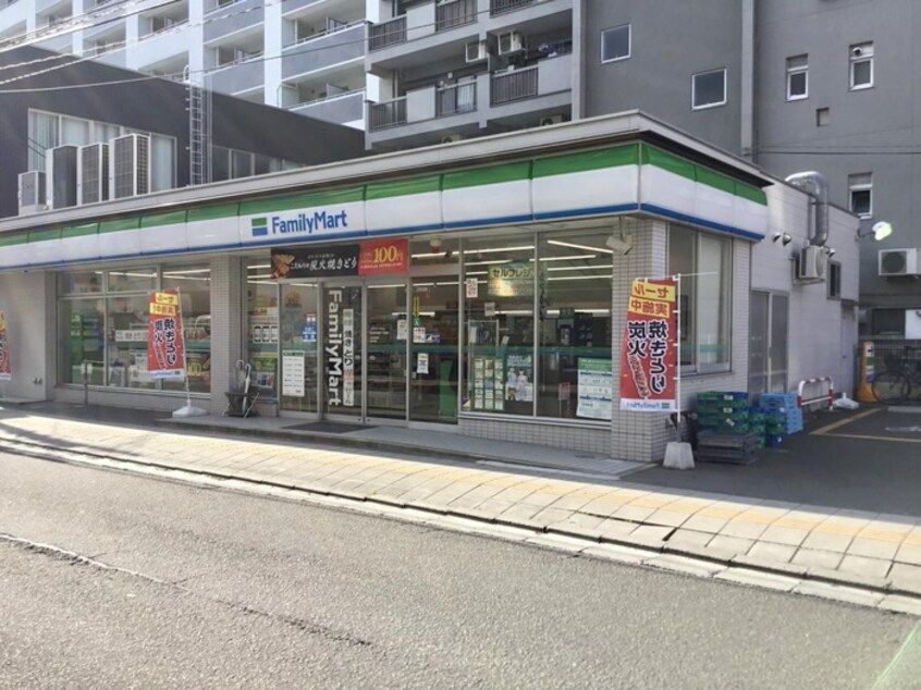 ファミリーマート　仙台木町通一丁目店(コンビニ)まで230m ＫＤＸ定禅寺通レジデンス