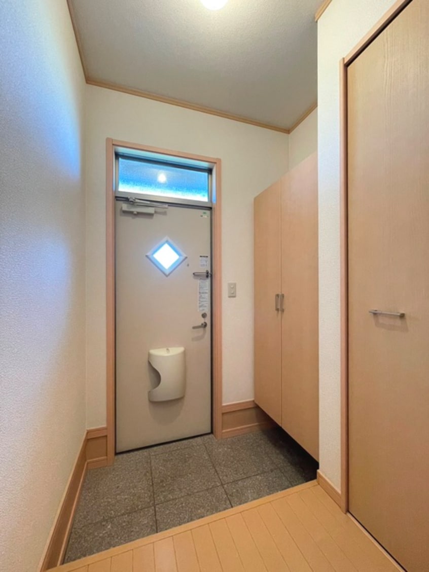 玄関 フリュ－ゲルⅡ