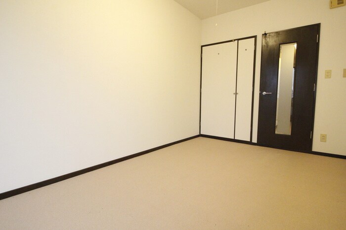 居室 ハピネス上飯田