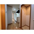 廊下 キャピタルサトウ