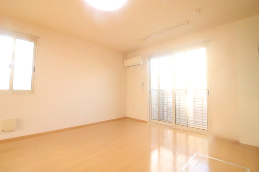 居室 ディアコート　E