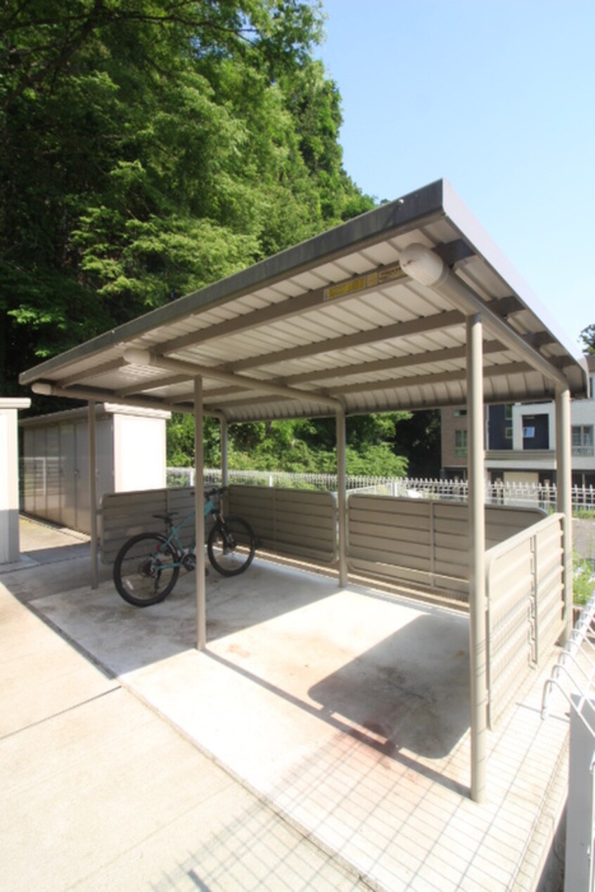 駐輪場 グリーンハーモニー