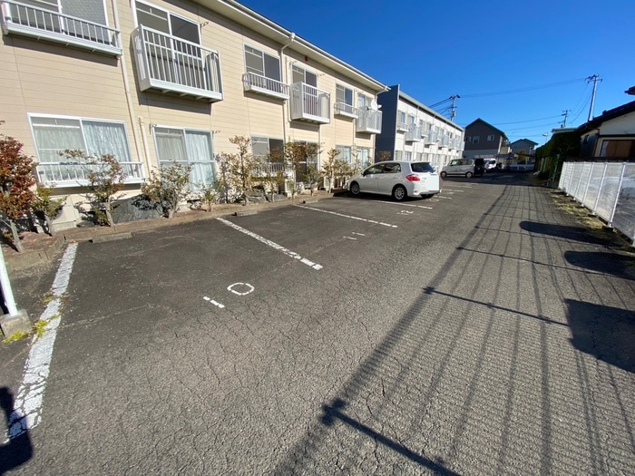 駐車場 ピアクリスタル　Ｂ棟