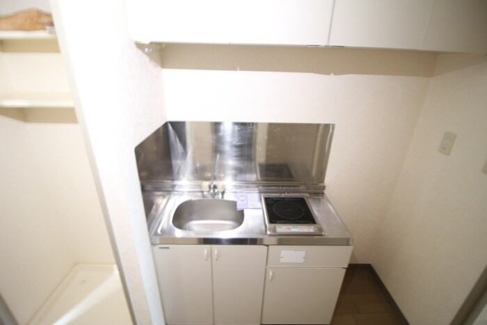 キッチン ヴァンデメ－ル五橋