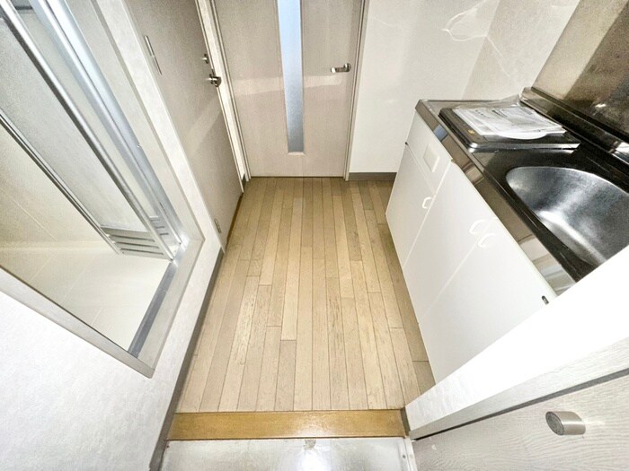 廊下 ヴァンデメ－ル五橋