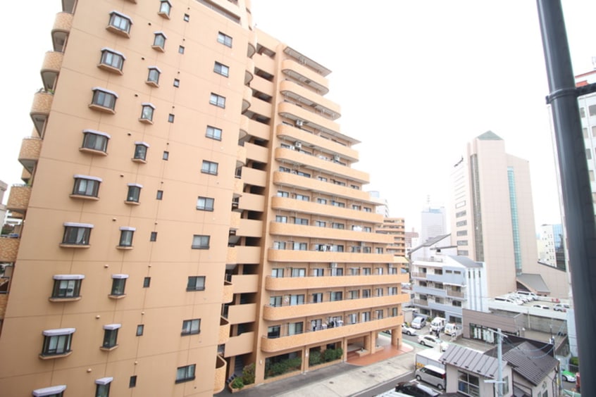 室内からの展望 ヴァンデメ－ル五橋
