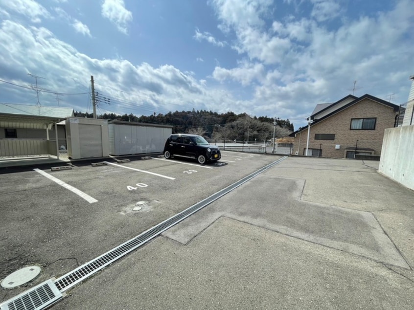 駐車場 アンビックス利府六番館