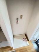 洗濯機置場 グランディ山の寺