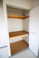 収納 ロイヤルヒルズ表柴田