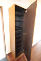 靴箱 エルシャフト