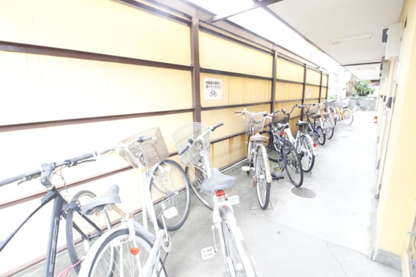 駐輪場 ソミュール南小泉