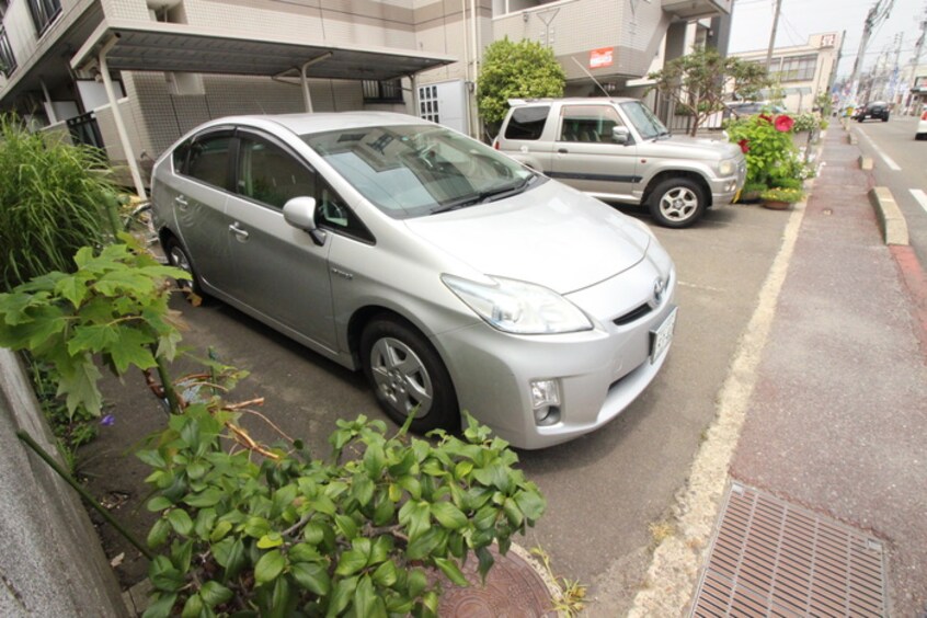 駐車場 クレスト－ル市名坂(1階・2階)