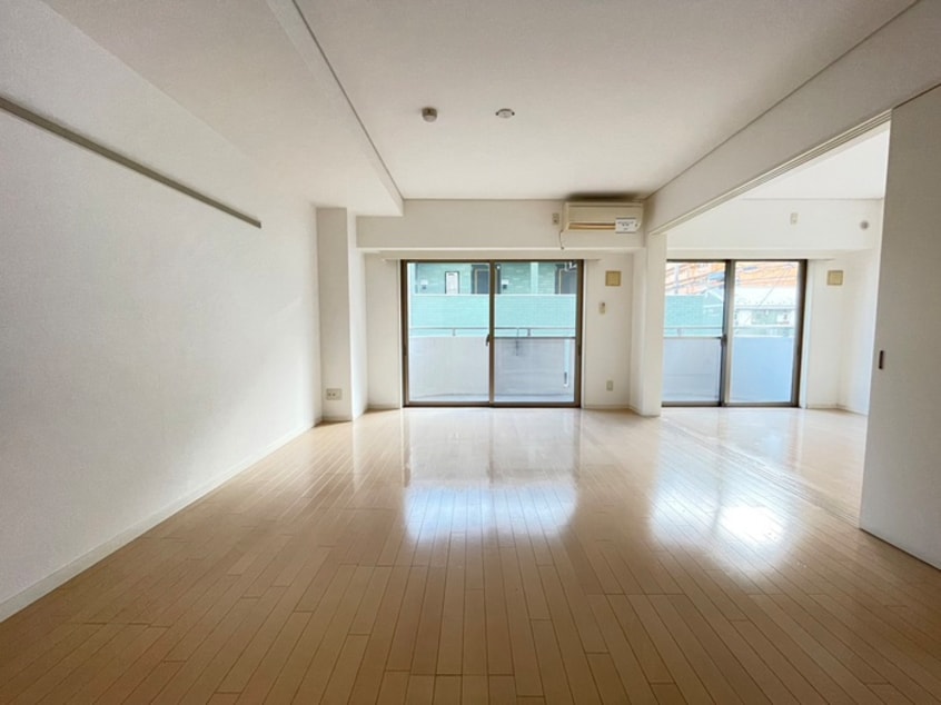 居室 メゾン霊屋