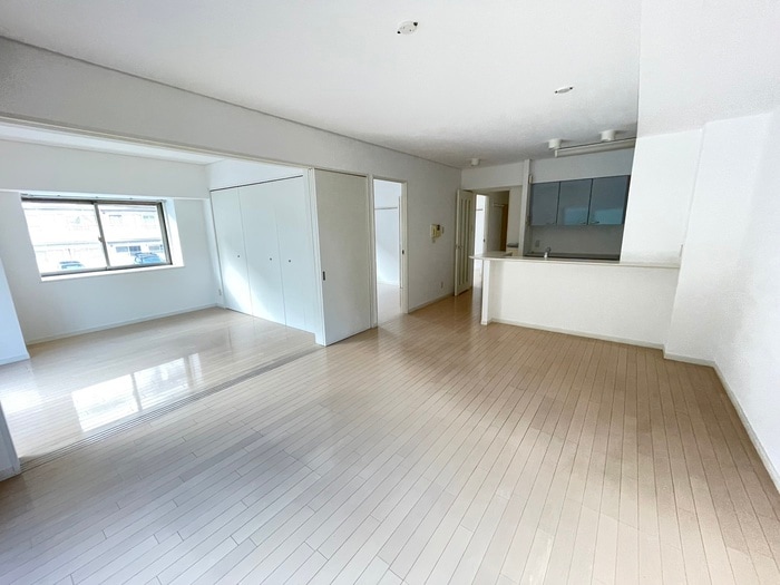 居室 メゾン霊屋