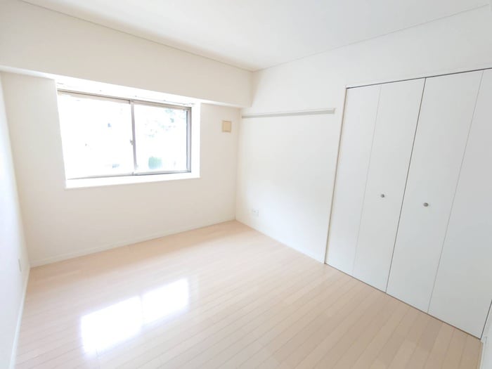 居室 メゾン霊屋