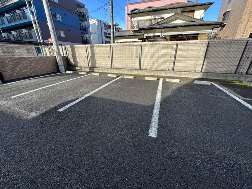 駐車場 メゾン霊屋