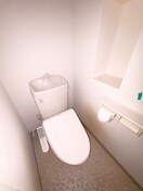 トイレ メゾン霊屋