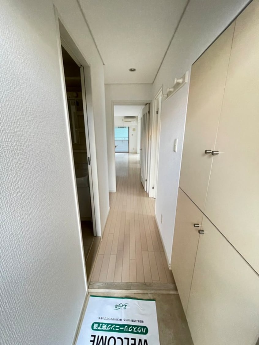 廊下 メゾン霊屋