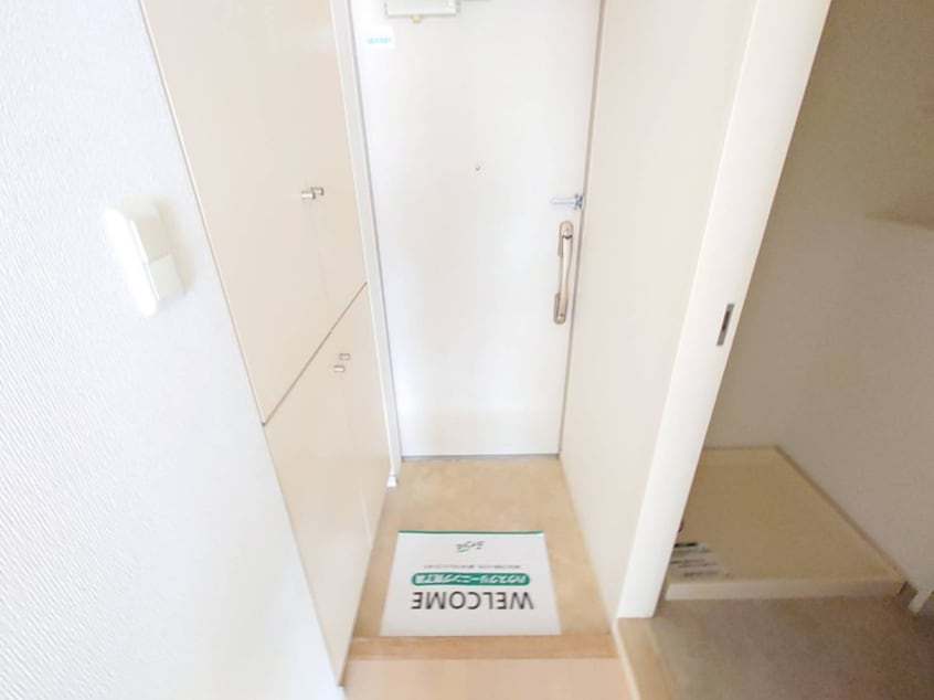 玄関 メゾン霊屋