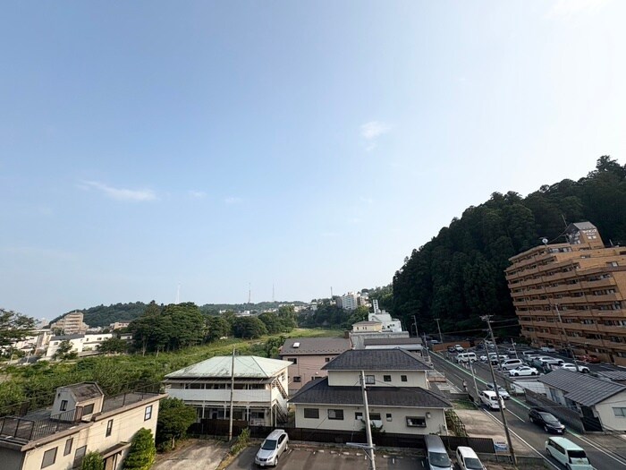 室内からの展望 メゾン霊屋